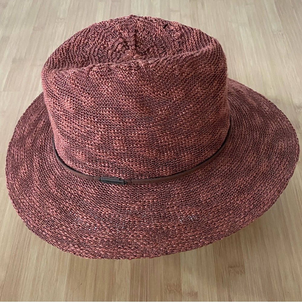 Billabong hat